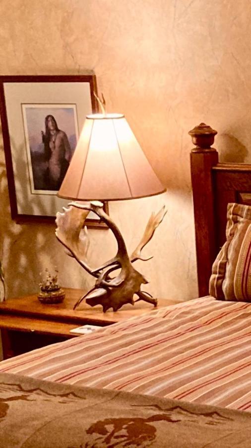 Yellowstone Cattle Baron Ensuite, Private Entrance & Parking - Prairie Rose B&B Cheyenne Zewnętrze zdjęcie