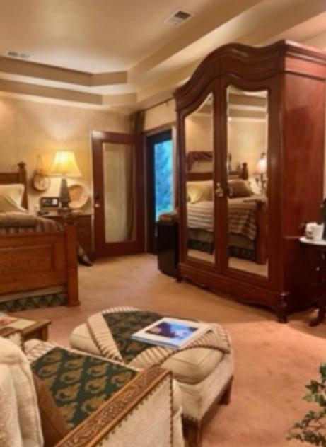 Yellowstone Cattle Baron Ensuite, Private Entrance & Parking - Prairie Rose B&B Cheyenne Zewnętrze zdjęcie